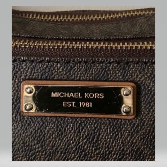 Michael Kors Monogram Mini - Picture 2 of 4